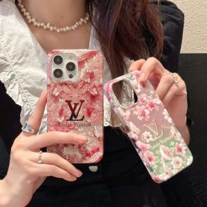 大人気 贅沢 ブランド LOUIS VUITTON / ルイヴィトン iPhone 15/15 Pro/15 Pro Max/14 Pro/14 Pro Max/13/13 Pro/13 Pro Max/12 pro max ケース 芸能人愛用[#case202404225]