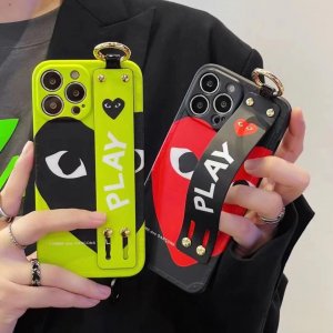 人気新品 ブランド コムデギャルソン CDG PLAY 携帯電話 ケース iPhone 14/14 Plus/14 Pro/14 Pro Max/13/12/12 Pro/12 Pro Max/11 PRO/MAX/XS/8/7 plus スマホケース ケース シリコーン素材 [#case2023052215]