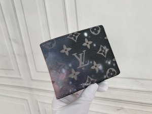 大人気 ブランド LOUIS VUITTON / ルイヴィトン 二つ折り財布 M60895 安い 高品質 芸能人愛用 [#lvwallet02269]