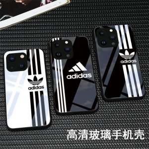 2022新作 ガラス素材 ADIDAS / アディダス ケース iPhone 14/14 Plus/14 Pro/14 Pro Max/13/13 Pro/13 Pro Max/12/12 Pro/12 Pro Max/11 PRO/MAX/XS/8/7 plus ケース 低価格でブランド 男女兼用[#case2022102013]