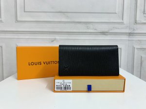 大人気 ブランド LOUIS VUITTON / ルイヴィトン M62665 長財布 安い 高品質 芸能人愛用 [#lvwallet041]