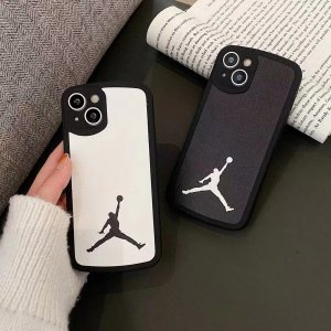 【2022新作】人気 Air Jordan / ジョーダン ケース iPhone 13/13 Pro/13 Pro Max/12/12 Pro/12 Pro Max/11 PRO/MAX/XS/8/7 plus ケース ファッション ブランド シリコーン素材 新品 個性潮流 男女兼用[#case2022050815]