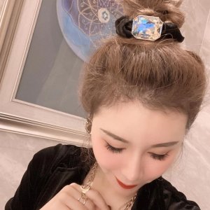 可愛い 新作 ヘアアクセサリー ブランドの人気 レディース 人気 芸能人愛用 [#hair0114694]