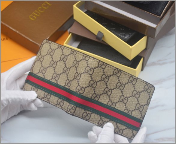 【2021年新作】【正規品級】人気 ブランド GUCCI / グッチ 財布 レディース[wallet041308]