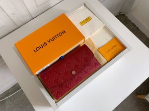 大人気 ブランド LOUIS VUITTON / ルイヴィトン M62369 長財布 安い 高品質 芸能人愛用 [#lvwallet080]