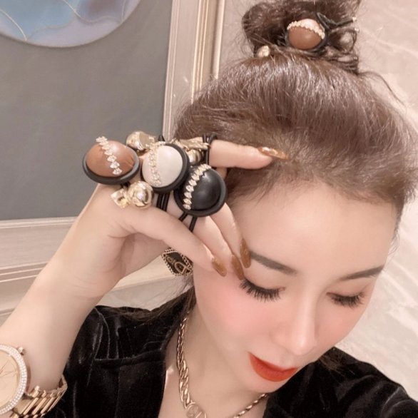 可愛い 新作 ヘアアクセサリー ブランドの人気 レディース 人気 芸能人愛用 [#hair011461018]