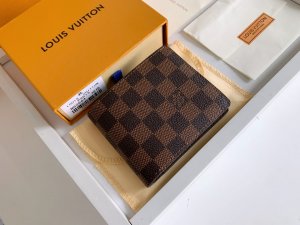 大人気 ブランド LOUIS VUITTON / ルイヴィトン M62664 財布 安い 高品質 芸能人愛用 [#lvwallet055]