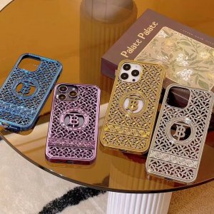 贅沢 ブランド BURBERRY / バーバリー iPhone 14/14 Pro/14 Pro Max/13/13 Pro/13 Pro Max/12/12 Pro/12 Pro Max ケース 芸能人愛用[#case2023052410]