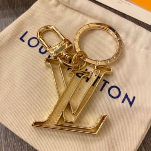 LOUIS VUITTON (ルイ・ヴィトン) LV ロゴ モノグラム アニマル チャーム キーホルダー キーリング 飾り 鞄飾り 芸能人愛用 財布飾り プレゼント勧め 海外通販 送料無料[#key04141]