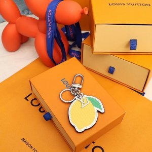 人気 LOUIS VUITTON レモン キーリング チャーム・ツイスト ルイ・ヴィトン モノグラム ファッション 送料無料[#case202303135]