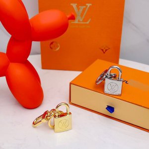 ルイ・ヴィトン ゴールデンロック キーリング LOUIS VUITTON ヴィトン キーホルダー LV ポルト クレ・ドラゴンヌ モノグラム 送料無料[#key202109118