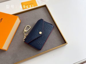 大人気 ブランド LOUIS VUITTON / ルイヴィトン M69431 財布 安い 高品質 芸能人愛用 [#lvwallet098]