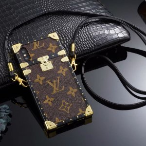 【ルイヴィトン】 贅沢 ブランド Louis Vuitton iPhone 15/15 Pro/15 Pro Max/14/14 Plus/14 Pro/14 Pro Max/13 mini/13 Pro/13 Pro Max/12mini/12 Pro/12 Pro Max/11 /XS/8/7/6 ケース 芸能人愛用[#068]