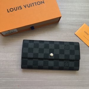 大人気 ブランド LOUIS VUITTON / ルイヴィトン M61734 長財布 安い 高品質 芸能人愛用 [#lvwallet065]