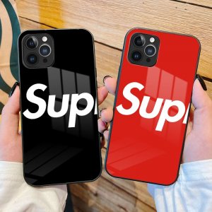 人気 Supreme / シュプリーム ガラスの材質 ケース iPhone 14/14 Plus/14 Pro/14 Pro Max/13/13 Pro/13 Pro Max/12/12 Pro/12 Pro Max/11 PRO/MAX/XS/8/7 plus ケース お洒落 ブランド 男女兼用[#2023081516]