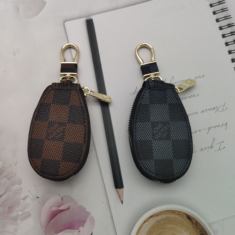 LOUIS VUITTON (ルイ・ヴィトン) 車のキーホルダー モノグラム アニマル チャーム キーホルダー キーリング 飾り 鞄飾り 芸能人愛用 財布飾り プレゼント勧め 海外通販 送料無料[#20220408]