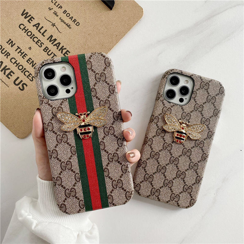 人気 GUCCI / グッチ 蜂の装飾用アタッチメント ケース iPhone 15/15 Pro/15 Pro Max/14/14 Plus/14 Pro/14 Pro Max/13/13 Pro/13 Pro Max/12 Pro/12 Pro Max/11 PRO/MAX/XS/8/7 plus ケース ファッション ブランド [#case202208242]