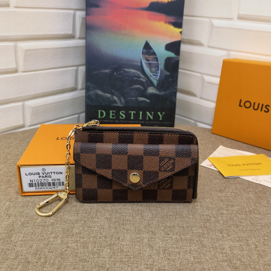 大人気 ブランド LOUIS VUITTON / ルイヴィトン M69431 財布 安い 高品質 芸能人愛用 [#lvwallet095]