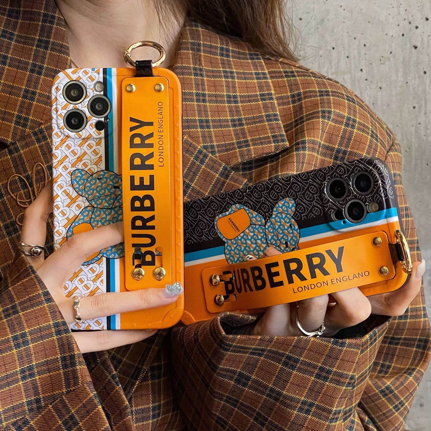 今季新作のブランド BURBERRY / バーバリー iPhone 15/15 Pro/15 Pro Max/14/14 Pro/14 Pro Max/13/13 Pro/13 Pro Max/12/12 Pro/12 Pro Max/11ケース 芸能人愛用[#case2024011413]