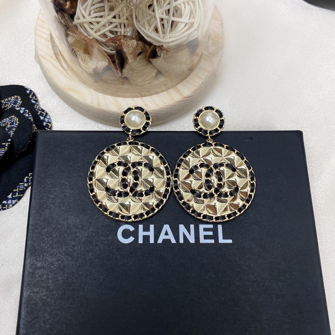 可愛い 新作 ピアス ブランド CHANEL / シャネル 人気 レディース 芸能人愛用 [#earcha52]