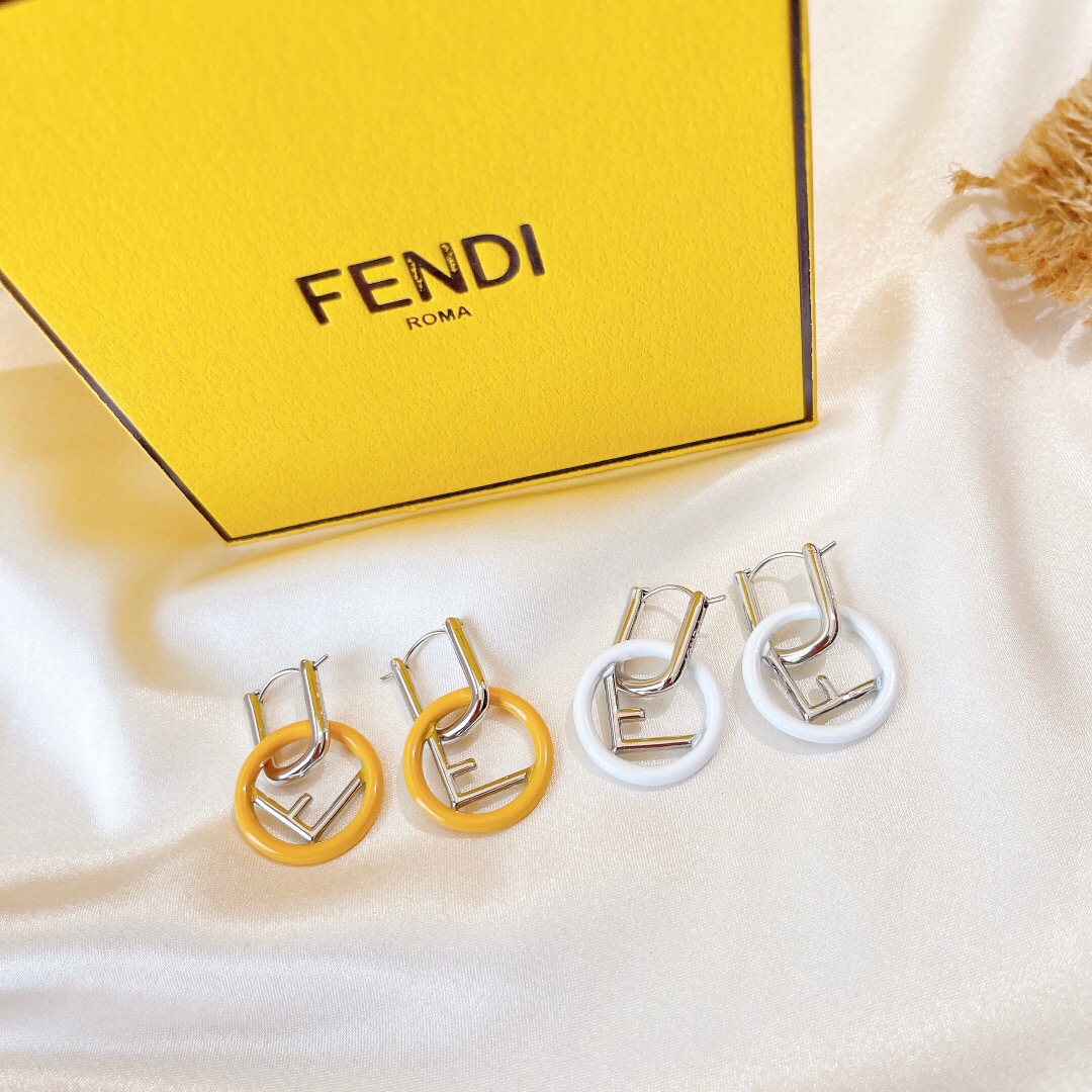 人気 新作 ブランド FENDI / フェンディ ピアス レディース 芸能人愛用 [#fenear0022]