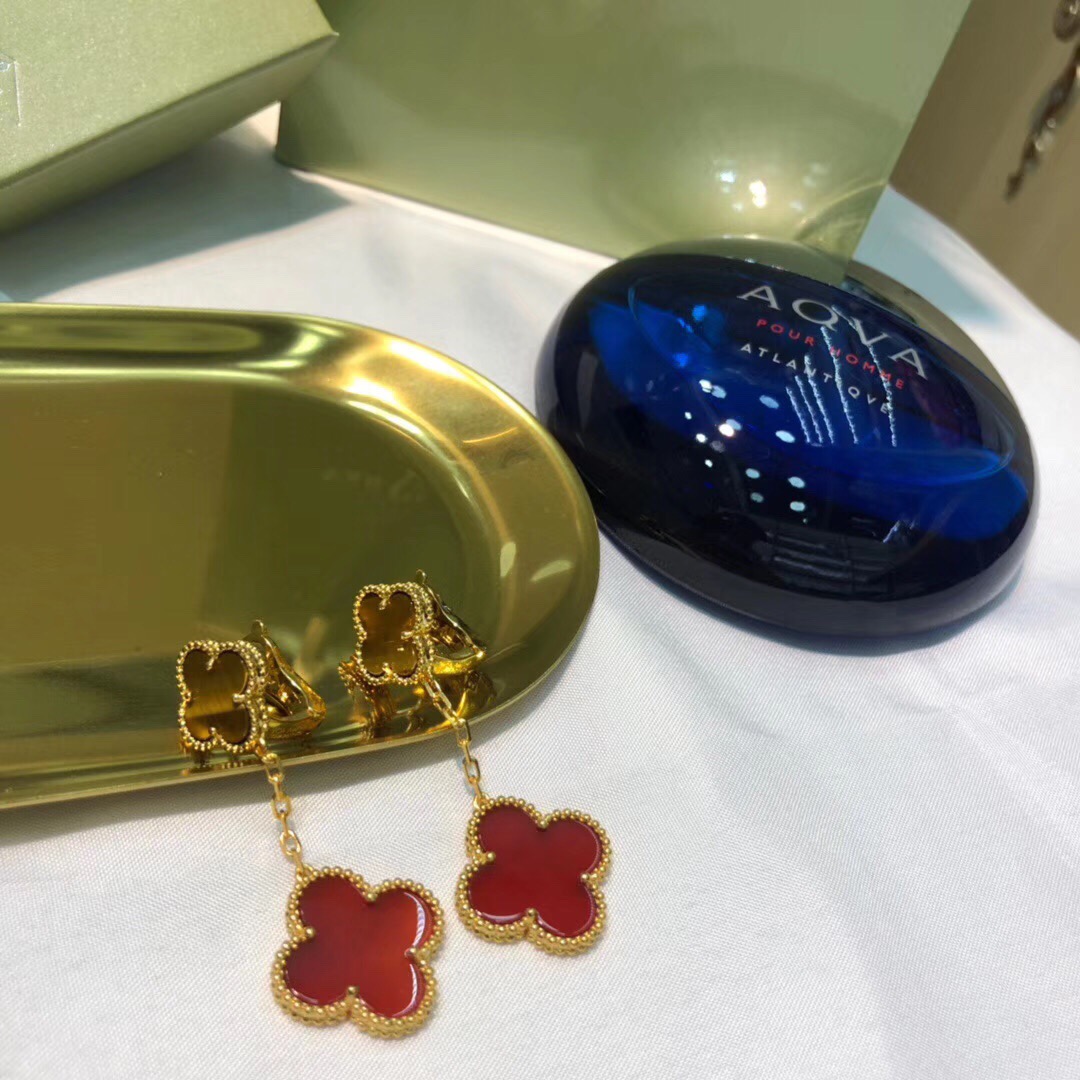 人気 新作 ブランド Van Cleef & Arpels / ヴァンクリーフ&アーペル ピアス レディース 芸能人愛用 [#vcaear004]