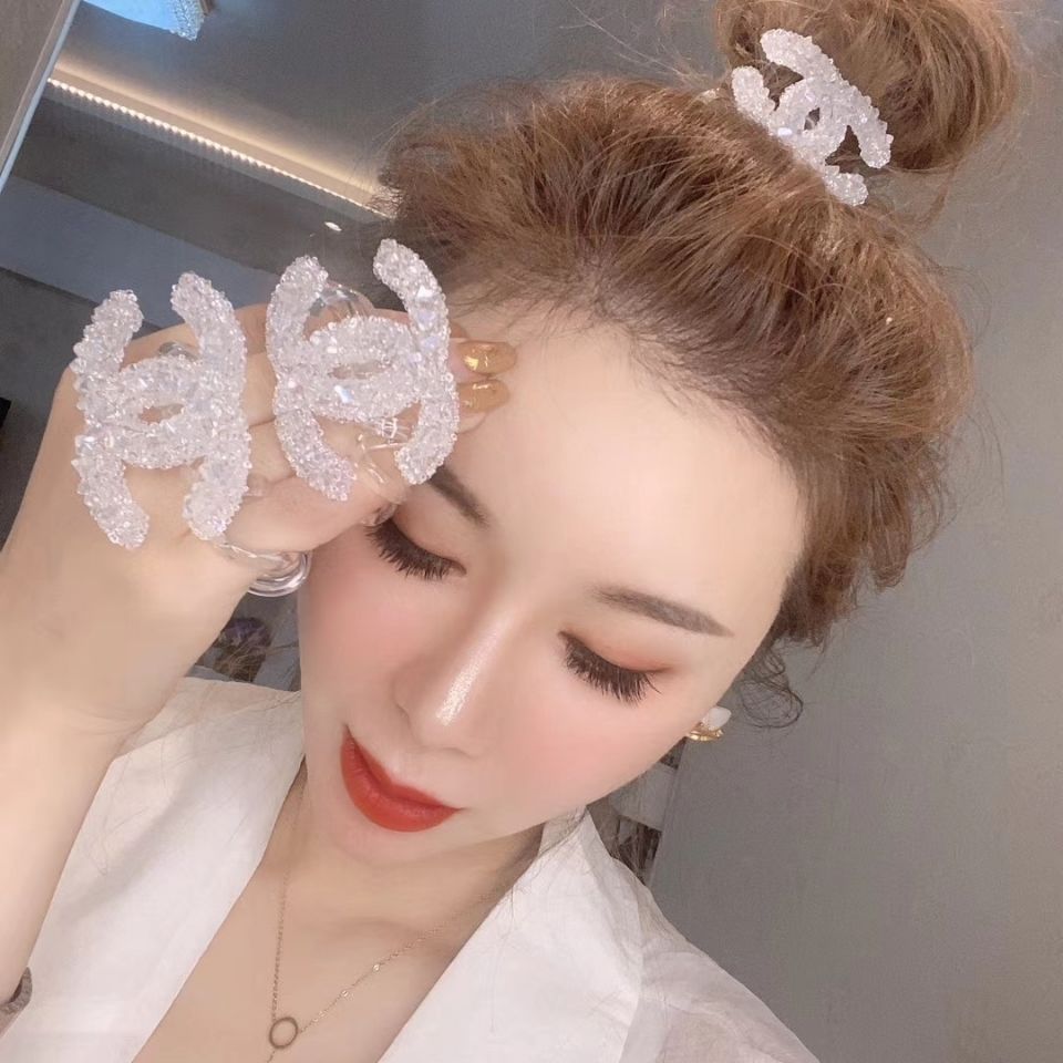 可愛い 新作 ヘアアクセサリー ブランドの人気 レディース 人気 芸能人愛用 [#hair011461016]